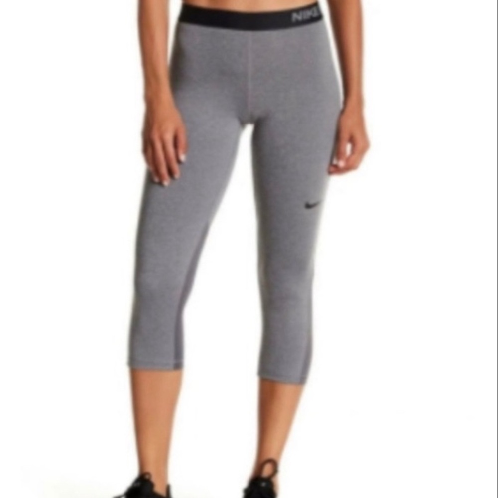 Nike PRO Cool Training Active Running Grey Capri Sport Tights Leggings M